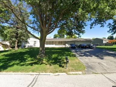 Main picture of 215 Heavenly Dr