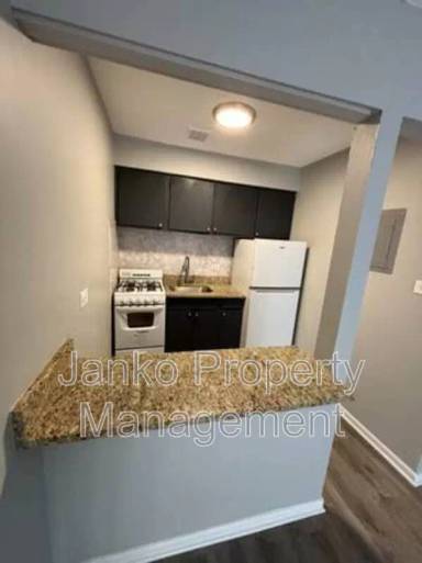 Main picture of The Eagle Ridge Apartments