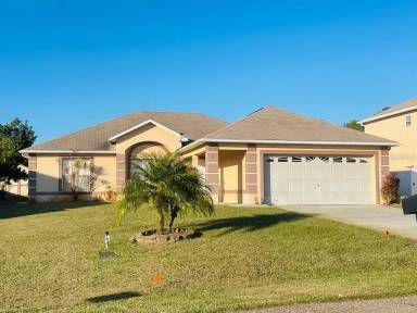 Main picture of 49 Sawfish Ct