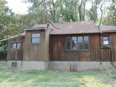 Main picture of 5905 Highway 30W