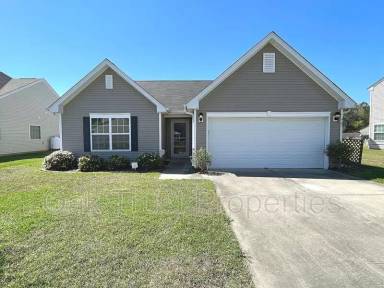 Main picture of 902 Laurel Oak Ln