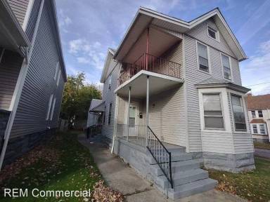 Main picture of 1336 W 95th St