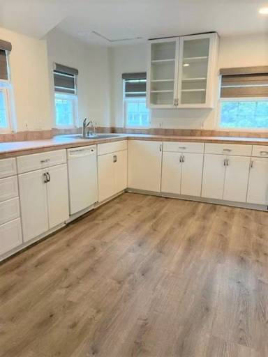 Main picture of 355 Carlsbad Village Dr
