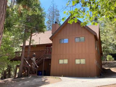 Main picture of 27205 Peninsula Dr