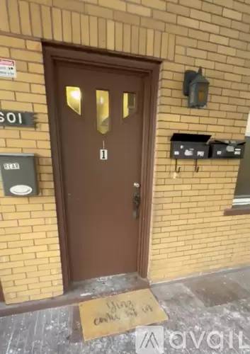 Main picture of 601 Pine St