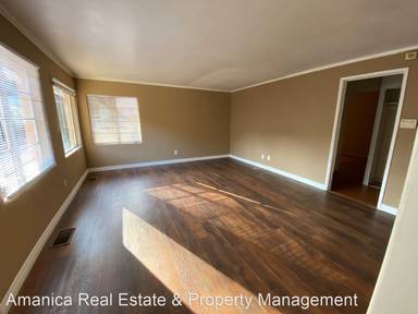 Main picture of 3538 Curlew St