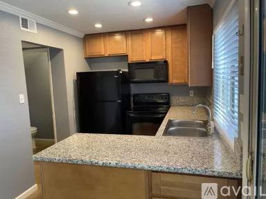 Main picture of 8805 Salmon Falls Dr