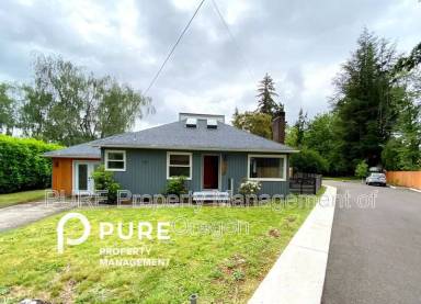 Main picture of 11218 SE Pine Ct