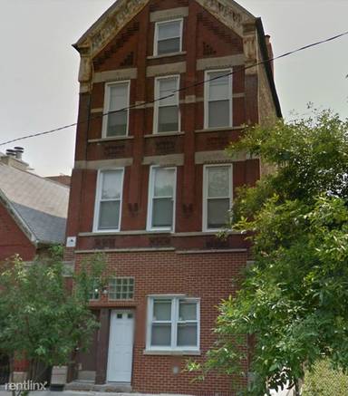 Main picture of 2065 N Hoyne Ave