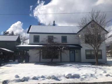 Main picture of 1111 Jefferson Ave