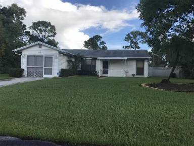 Main picture of 2773 SE Ibis Ave