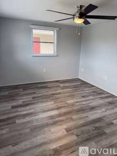 Main picture of 5636 Chipper Dr