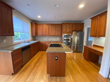 Main picture of 11922 SE 73rd Pl