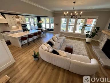 Main picture of 1000 Alrich Ct