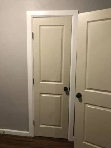 Main picture of 1307 S Blackwelder Ave