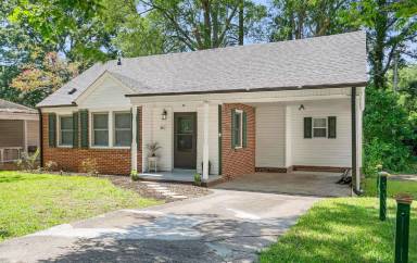 Main picture of 811 Rountree St NE