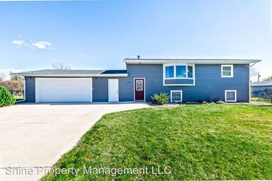 Main picture of 1740 Dorothy Dr