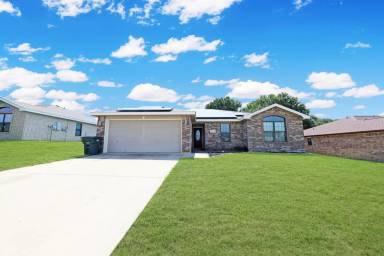 Main picture of 1123 Marlee Cir