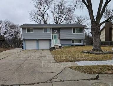 Main picture of 5120 N 87th Ave