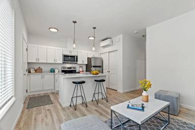 Main picture of 2 Chelan Pl