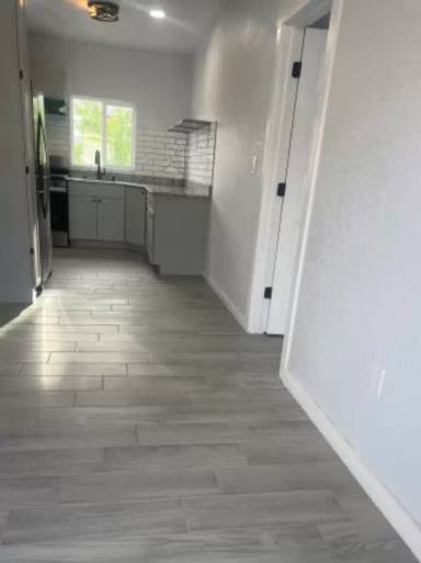 Main picture of 3109 Douglas Ave