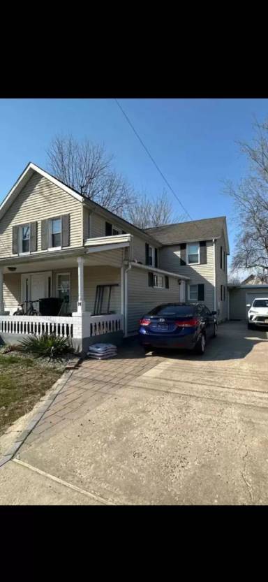 Main picture of 14 Earl St