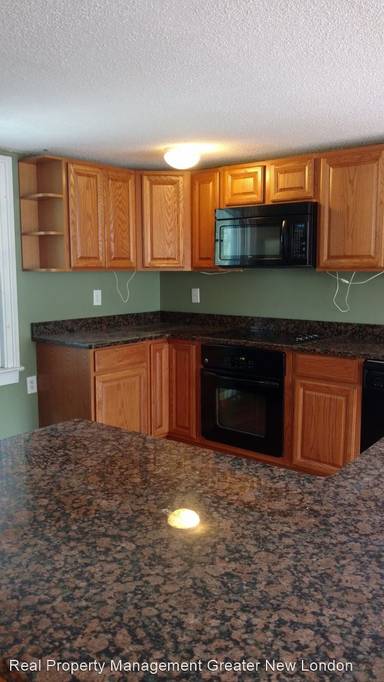 Main picture of 56 Washington St