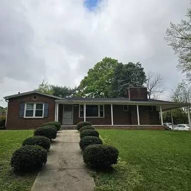 Main picture of 548 Greenway Dr