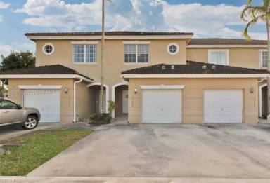 Main picture of 12026 SW 5th Ct