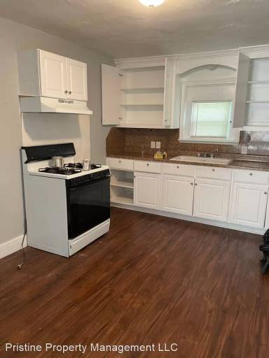 Main picture of 1103 S 15th St