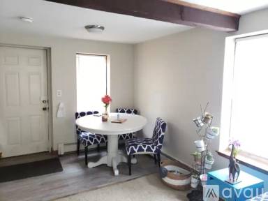 Main picture of 104 Apsley St