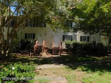 Main picture of 106 Weatherstone Dr