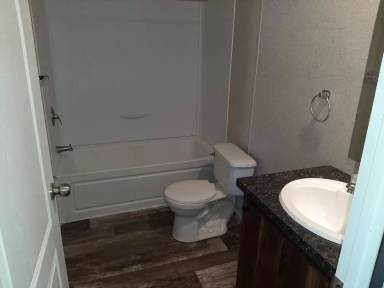 Main picture of 523 Lone Robin St