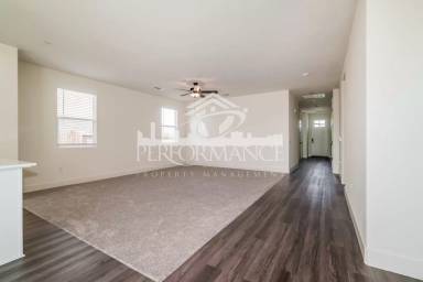 Main picture of 6611 Glacier Bay St