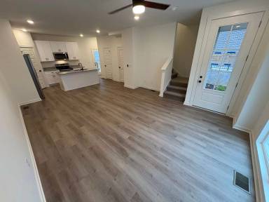 Main picture of 310 Cedar St