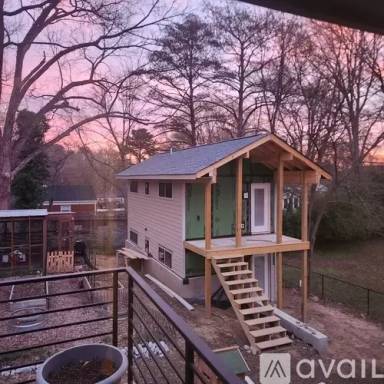 Main picture of 2413 Glascock St