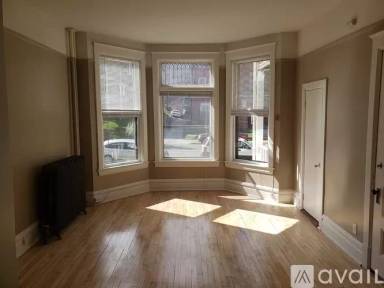Main picture of 716 E 1st St