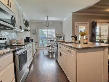 Main picture of 1018 Ridge Point Dr