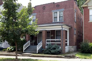 Main picture of 789 Hamlet St