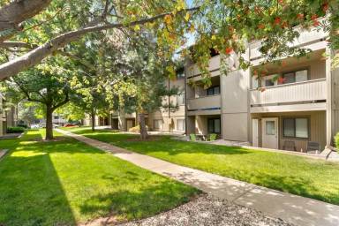Main picture of Baystone Condominium