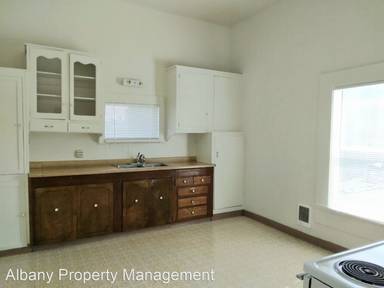 Main picture of 336 1st Ave SE