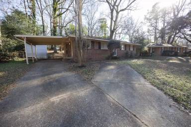 Main picture of 3418 Milan Dr