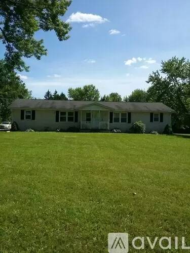 Main picture of 3090 Brumbaugh St NW