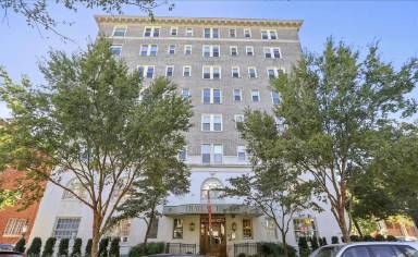 Main picture of 1920 S St NW