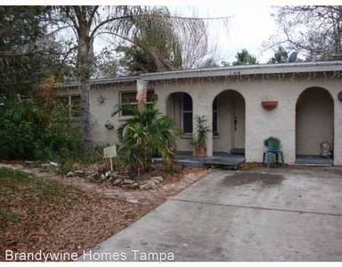 Main picture of 10004 N Altman St