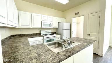 Main picture of 752 Macon Dr