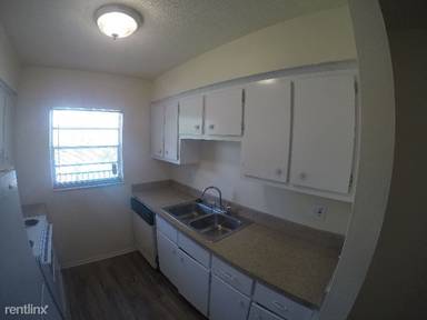 Main picture of 2048 W Ridge Dr