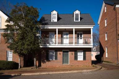 Main picture of 103 Lummus Dr