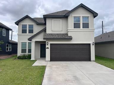 Main picture of 2609 N Rocky Rose Ave
