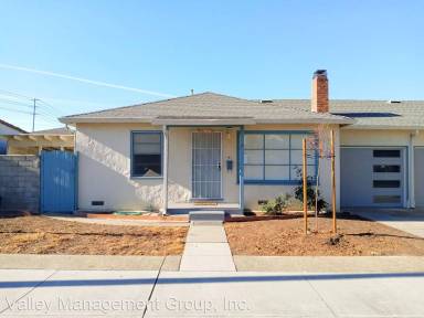 Main picture of 1380 Isabella St